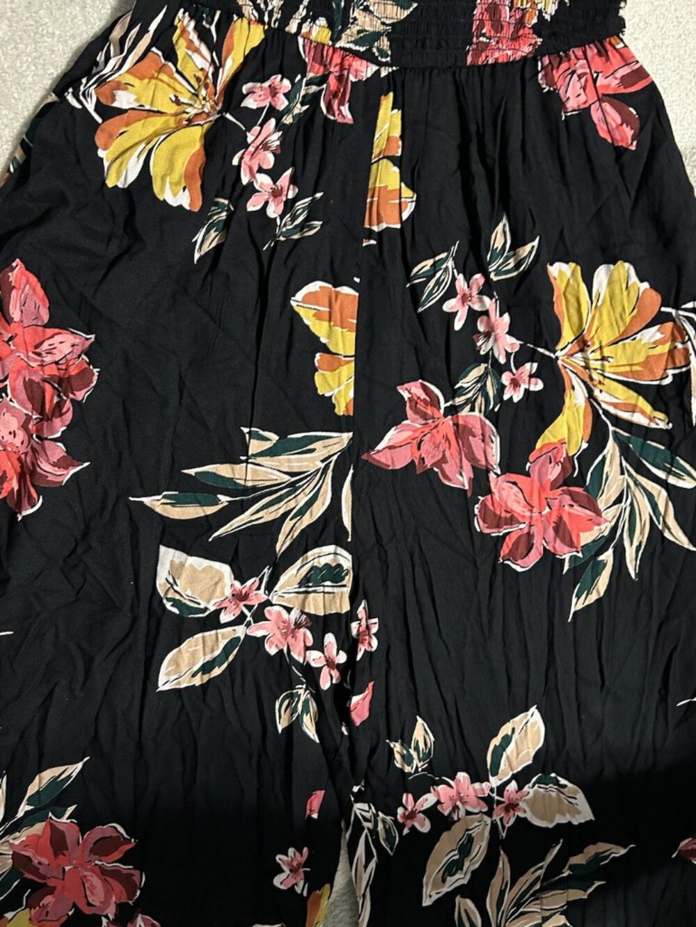 NWT Patrons of Peace Black Tropical Floral Smocked Wide Leg Jumpsuit Women's S - Picture 4 of 11